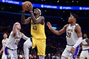 雷速体育-关于巴特勒在公牛比赛中惊险取胜，突破纪录引发热议！的信息