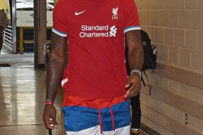 雷速- 詹姆斯复出比赛 